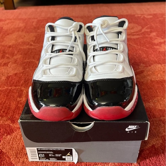 JordanAir Jordan 11 Low GS “Concord Bred”